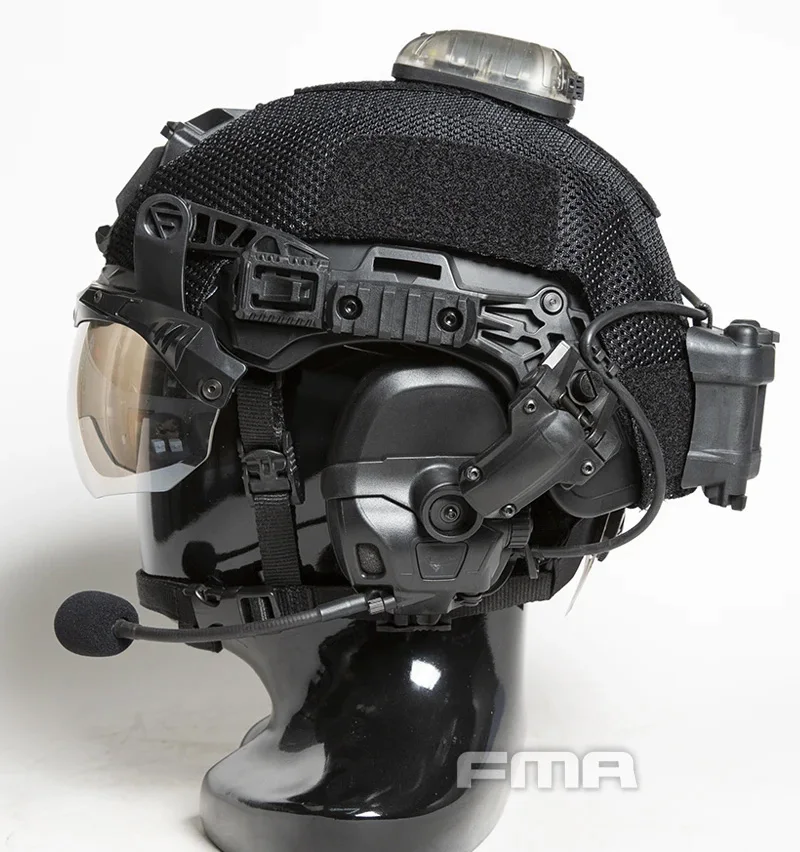 Funda protectora de malla para casco táctico en color negro