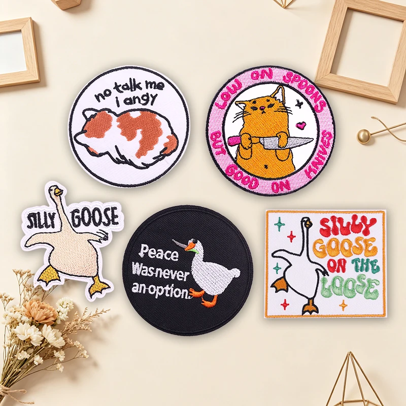 Parches termoadhesivos bordados mascotas letras, zorro y koi para jeans - imagen 3