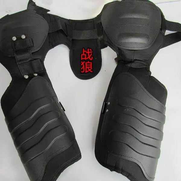 Protector de codo con ajuste ergonómico