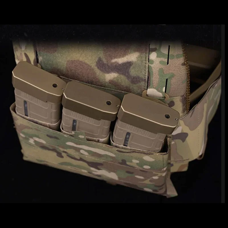 Bolsa táctica MOLLE frontal para cargadores con velcro - imagen 2