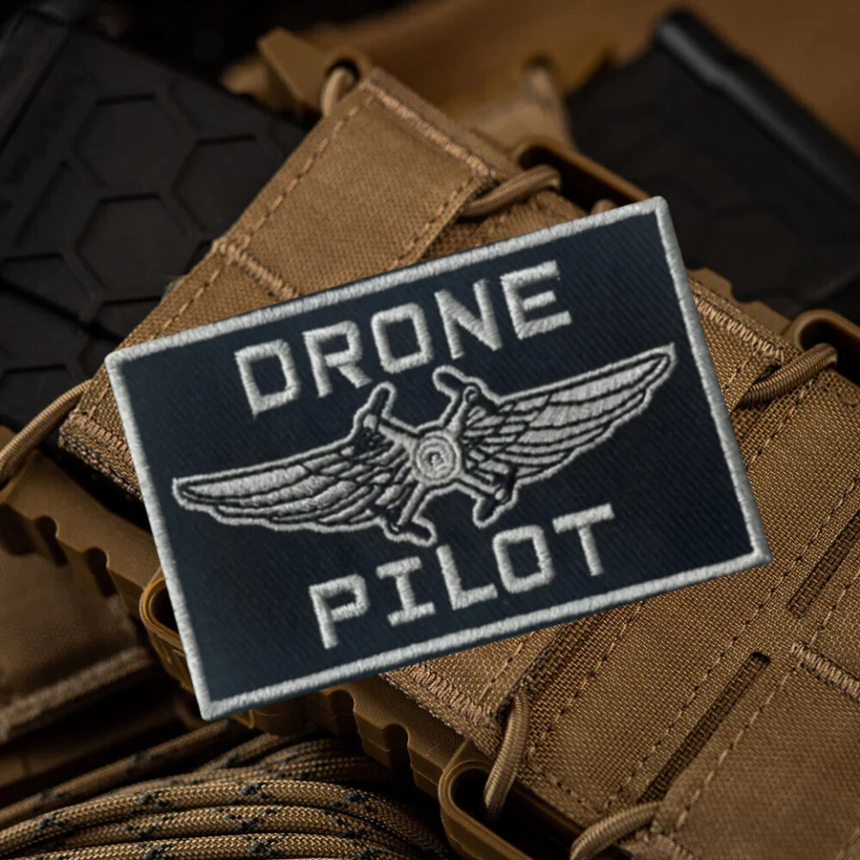 Parche MOLLE Drone Pilot bordado con velcro táctico - imagen 4
