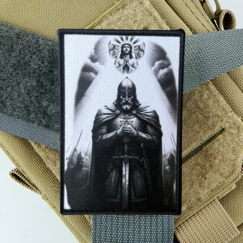 Parche táctico caballero templario cruzado con velcro para chaleco - imagen 5