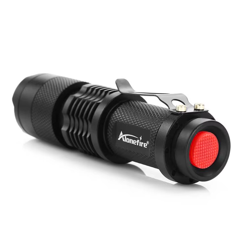 Linterna UV zoom para mascotas – marcador tinta invisible fluorescente - imagen 2