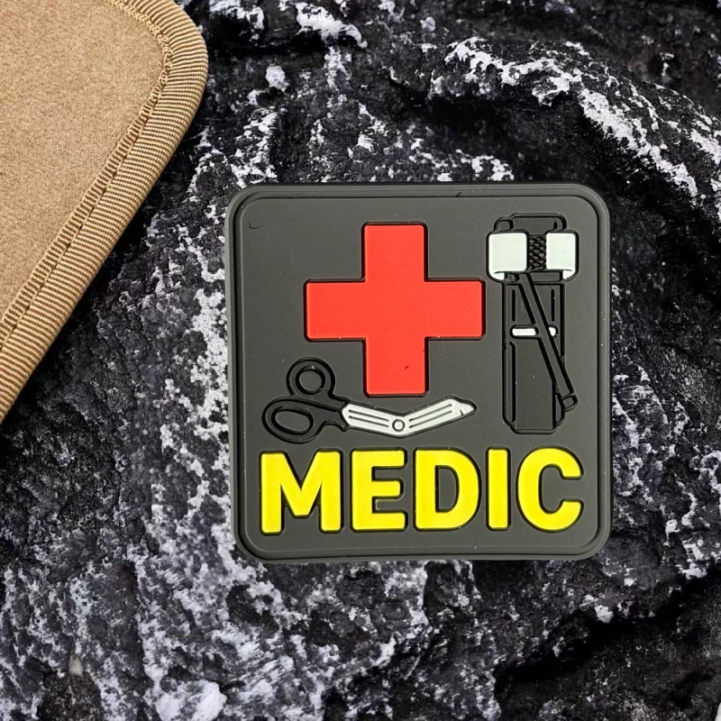 MEDIC Tool parche táctico PVC de moral, gancho y bucle para chaleco - imagen 4