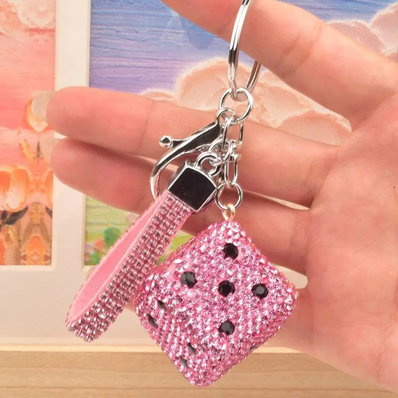 Llavero táctico de dados rosa con pedrería brillante y cristal - imagen 2