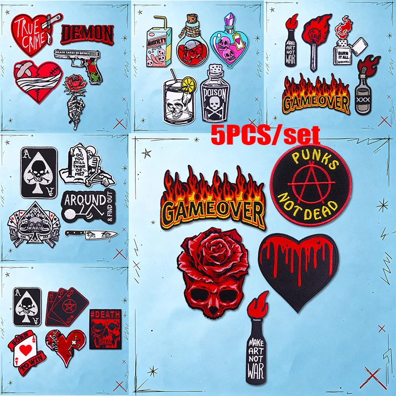 Parche termoadhesivo bordado calavera punk con botella rosa y llama - imagen 3