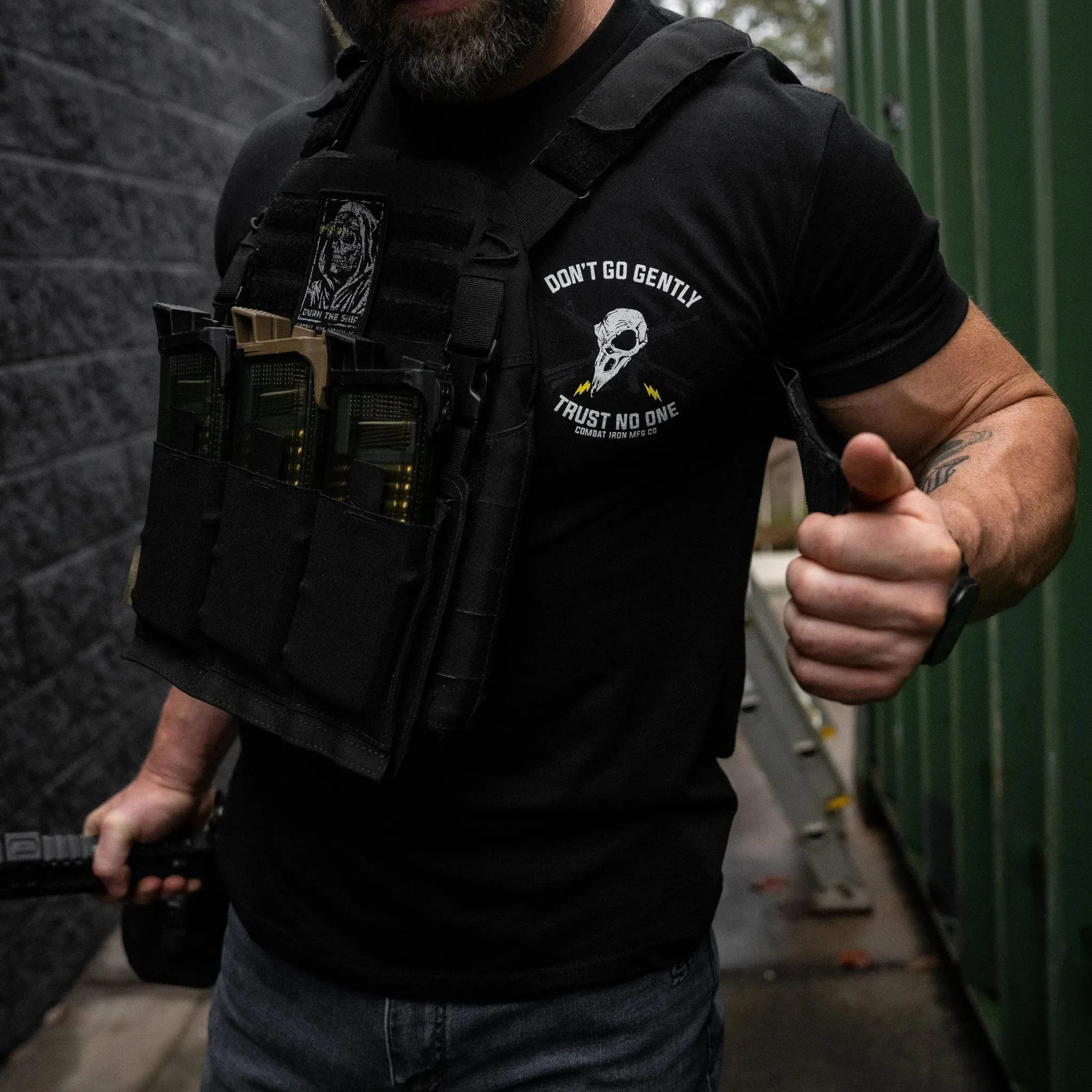 Camiseta táctica hombre Trust No One Combat Iron de algodón - imagen 3