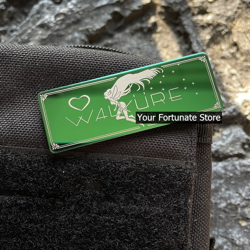 Parche WALKURE con gancho para attaching