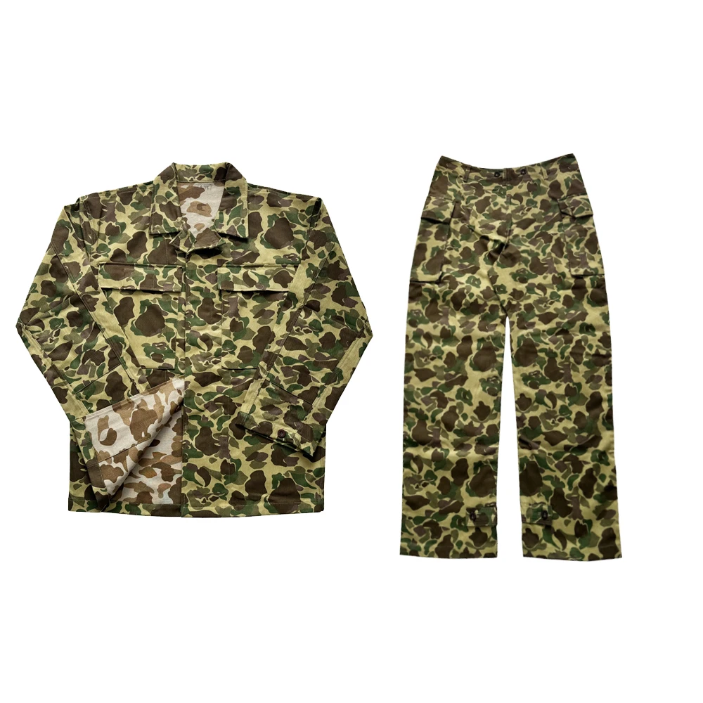 Detalle del camuflaje estilo pato de caza
