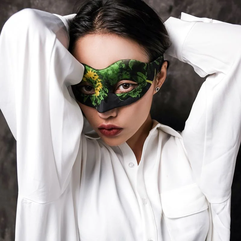 Máscara facial retro ajustable artesanal para cosplay y disfraces - imagen 4