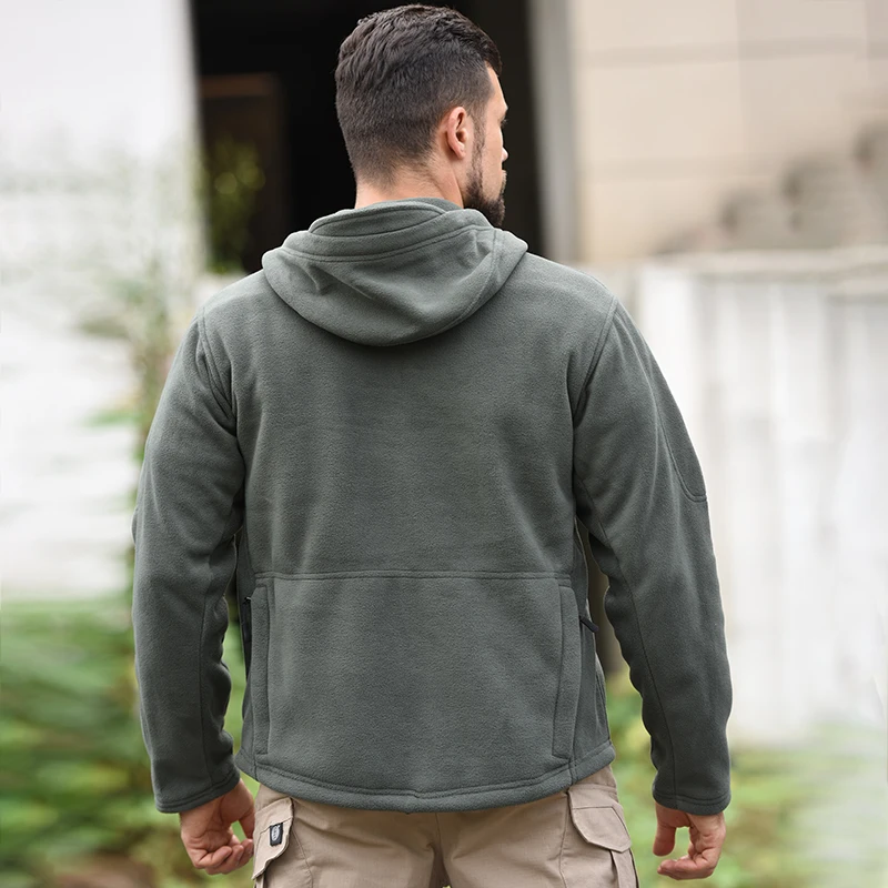 Chaqueta softshell táctica con forro polar - imagen 4