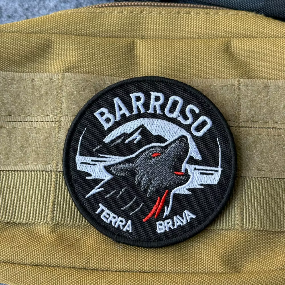 Parche táctico bordado lobo con velcro gancho y bucle para mochila - imagen 3