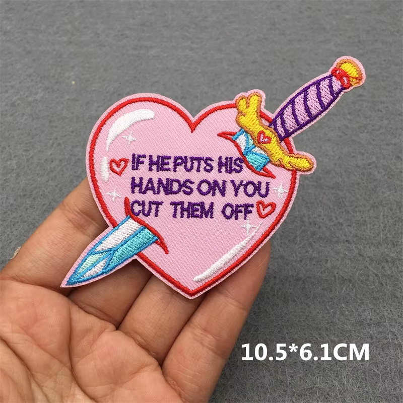 Parches bordados para ropa - corazones para planchar fusionables