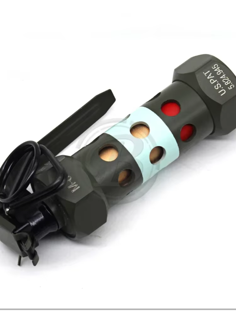 Réplica metálica M84 M26 – Colección militar estática - imagen 2