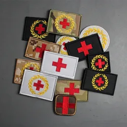 Parche Bordado Cruz Roja con Velcro – Rescate Médico y Emergencia