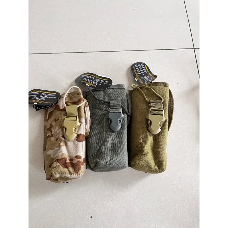 Bolsa táctica con compartimento para radio