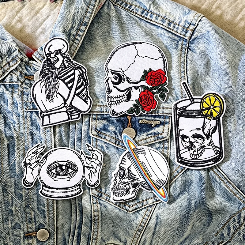 Parche termoadhesivo calavera gótica con rosa y bola de cristal - imagen 5