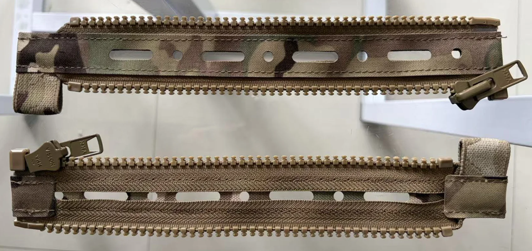 Chaleco táctico para caza con bolsillo expandible y panel trasero - imagen 5