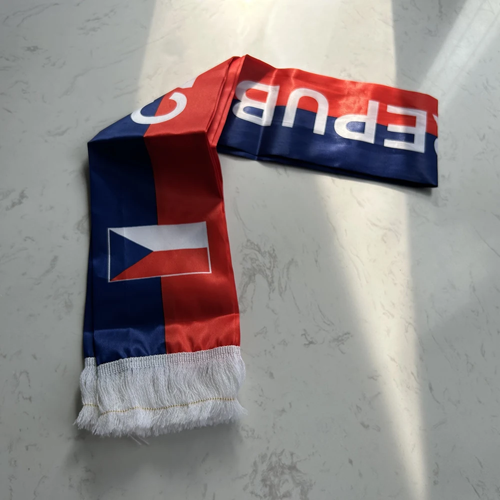 Bufanda bandera checa satén doble cara con flecos - imagen 3