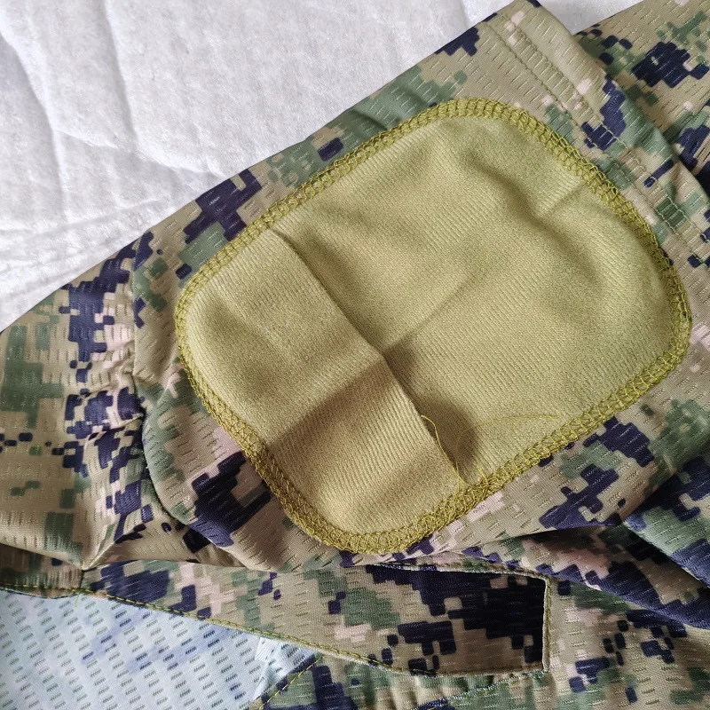 Camiseta táctica AOR2 transpirable con protección solar verano