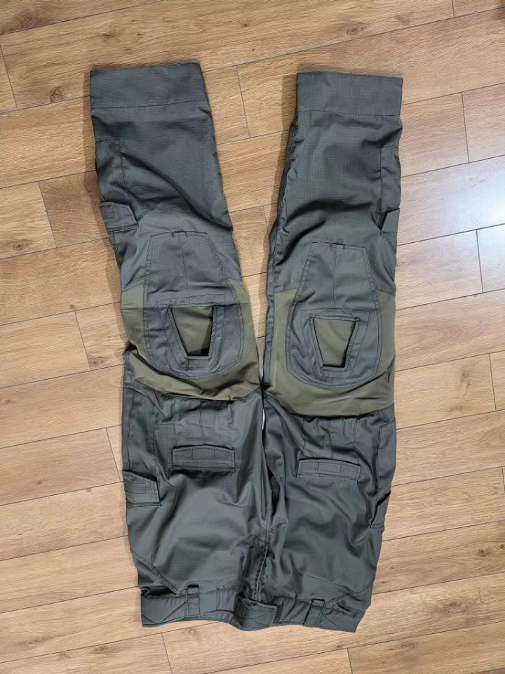Pantalones G2 en uso