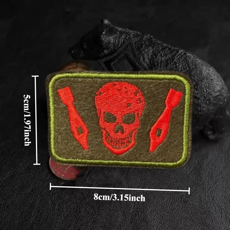Parche aplicado en mochila táctica