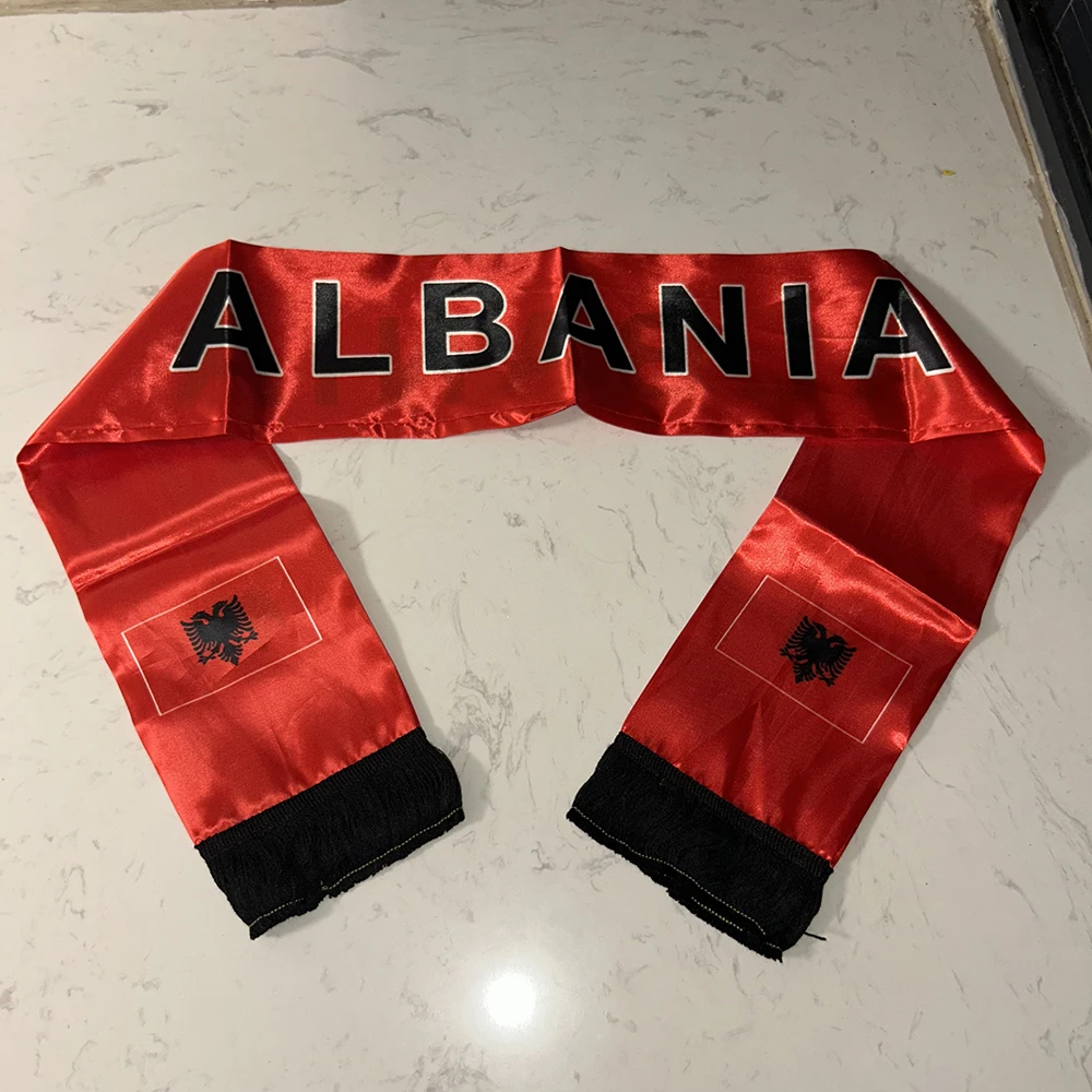 Bufanda de Albania satén doble cara estampada con borlas - imagen 3