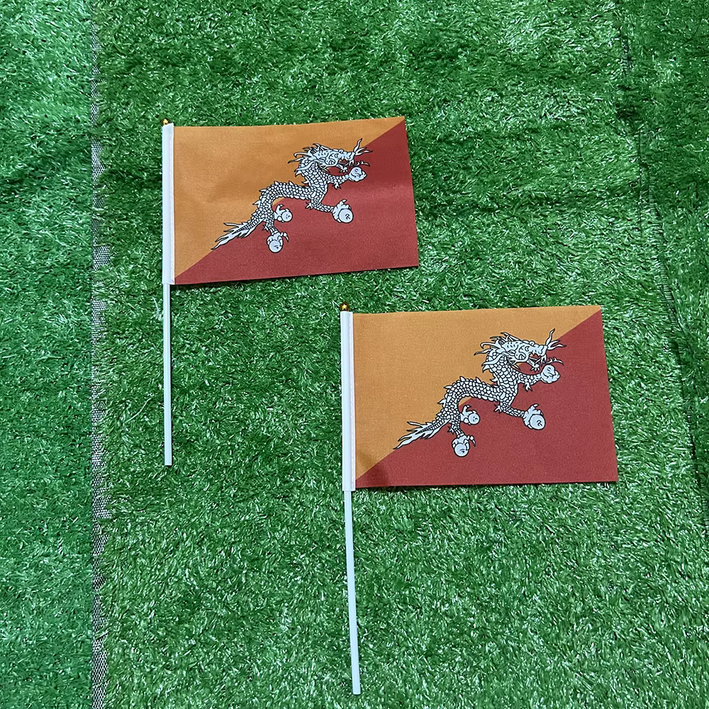 Bandera de mano Bután 14x21cm – Deportivo y decoración - imagen 2
