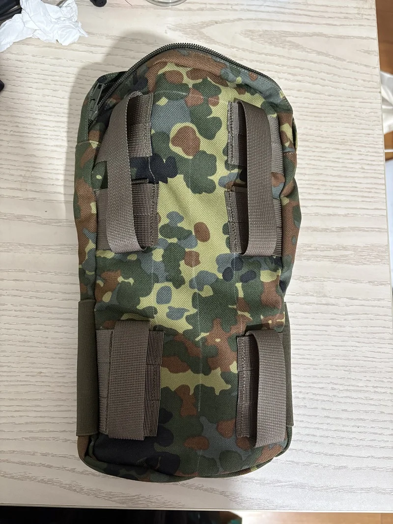 Deban JPC chaleco táctico KSK con bolsa de agua - imagen 3