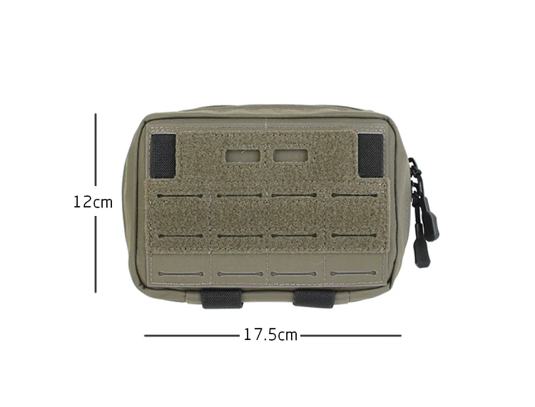 Vista frontal de la bolsa táctica mostrando su diseño y correas