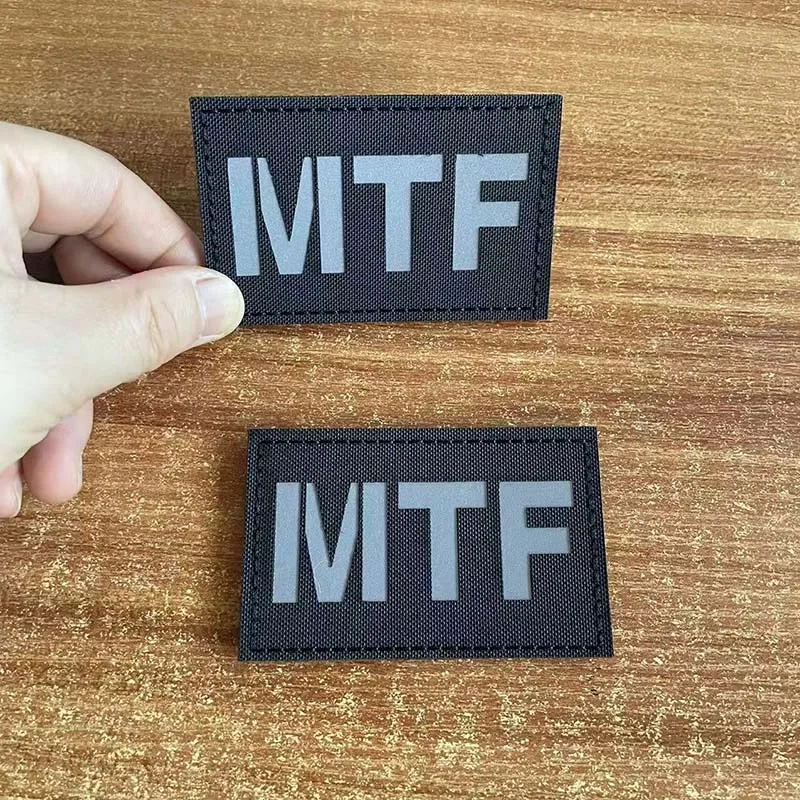 Parche táctico reflectante SCP MTF – Velcro para mochila - imagen 2