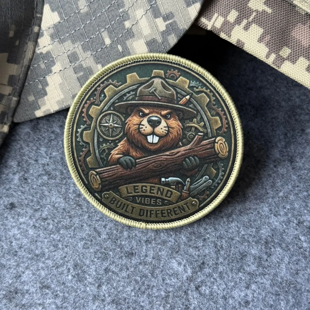 Parche táctico BUILT DIFFERENT insignia Beaver impresa con velcro