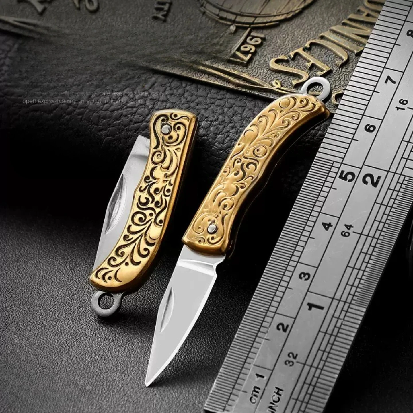Mini cuchillo colgante para llavero cobre y madera, hoja afilada - imagen 4