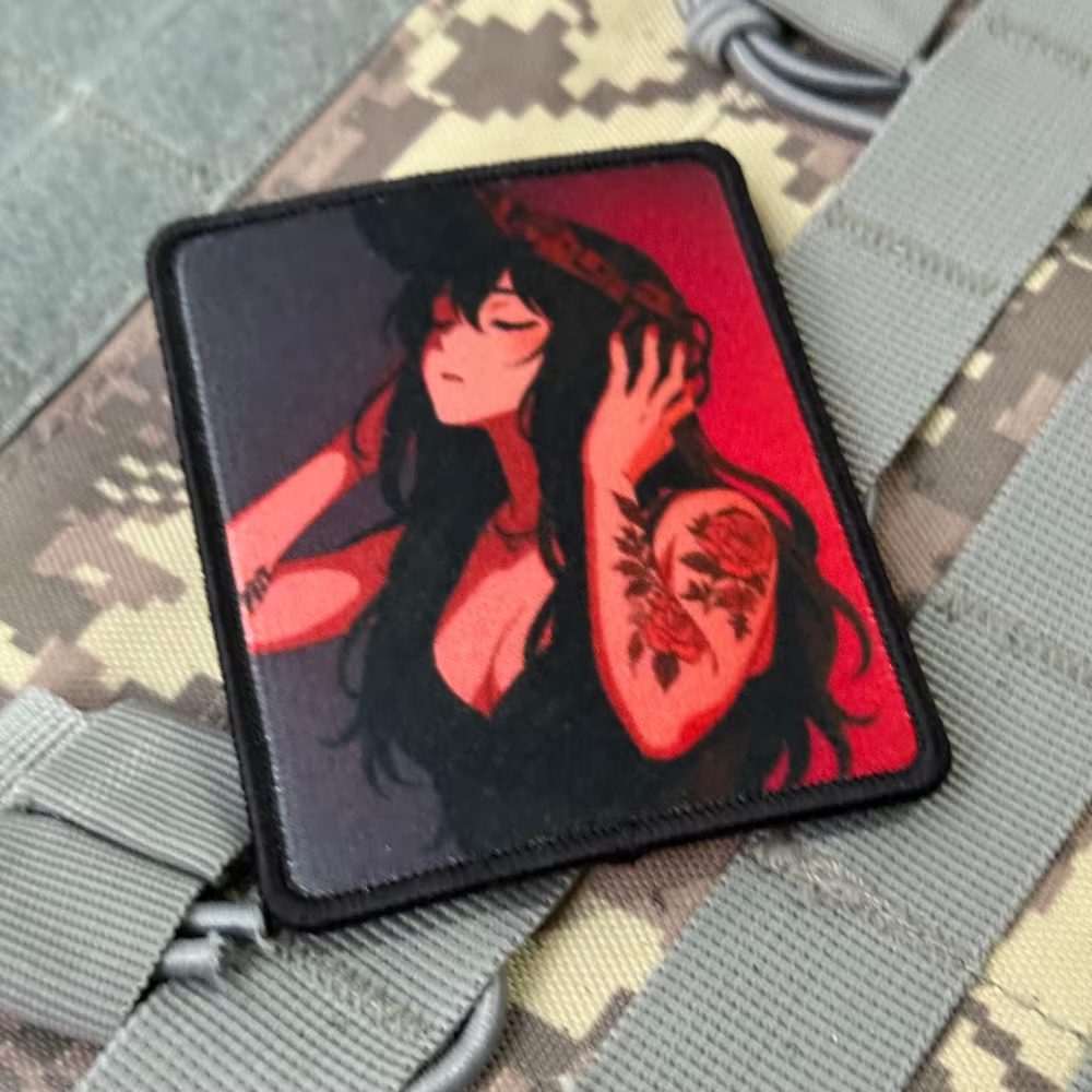 Insignia táctica moral The Girl Who Listens To Music – Parche gancho para ropa - imagen 5