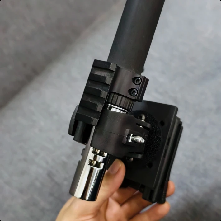 Funda táctica con clip ajustable multiusos para katana, hacha y bastón - imagen 2
