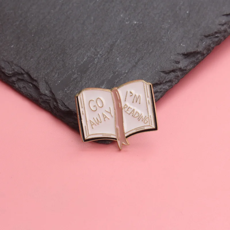 Broche de solapa en forma de libro amoroso para lectura - imagen 2