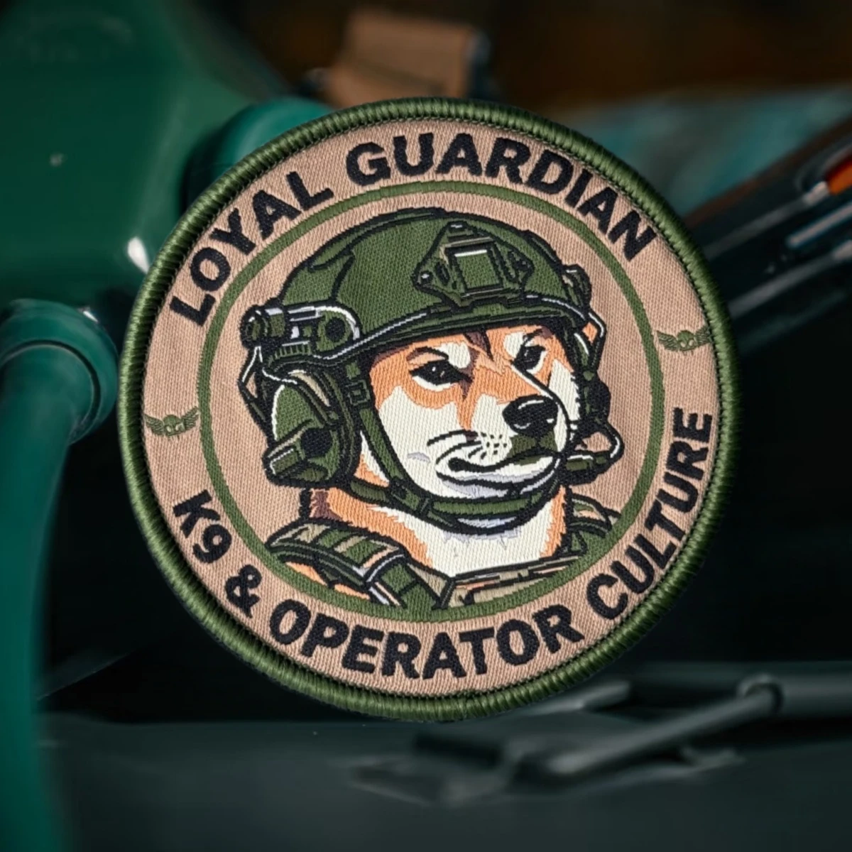 Parche táctico LOYALIAN GUARDIAN Moral K9 con velcro para ropa - imagen 3