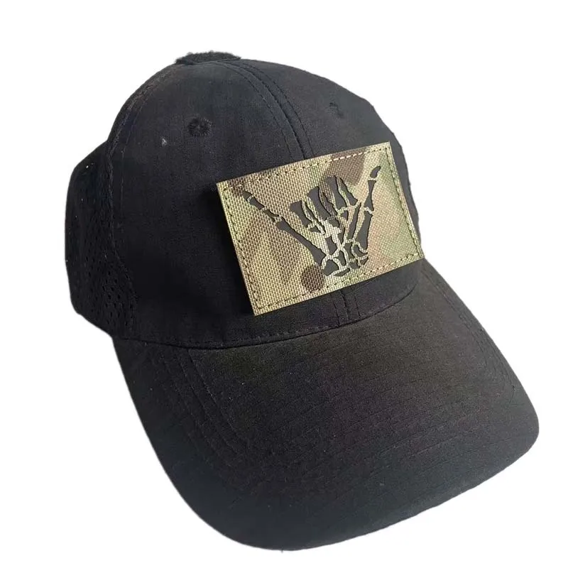 Detalle del diseño y textura del parche para fijación con velcro