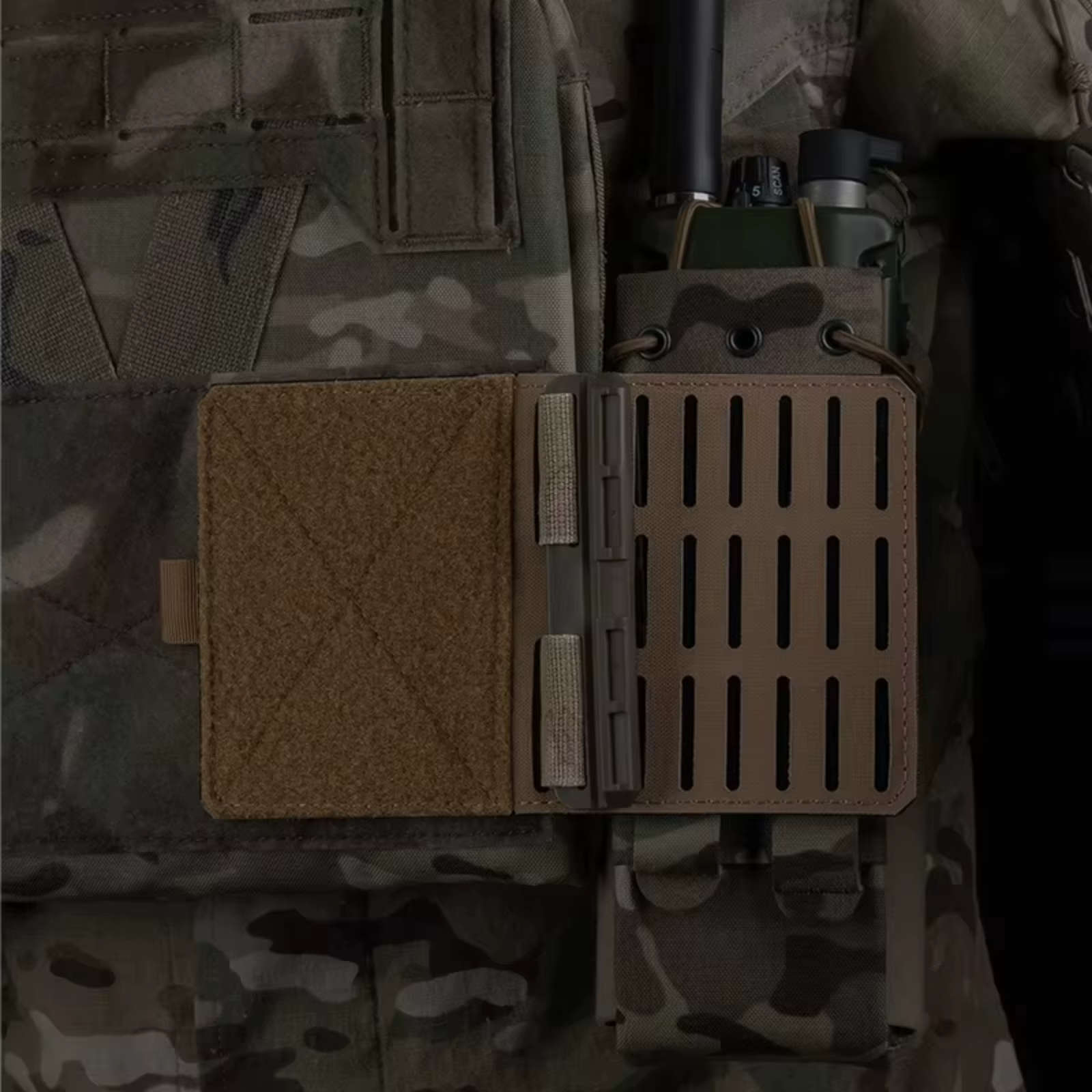 Colgador MOLLE caída doble cara para portador placa radio táctico - imagen 2