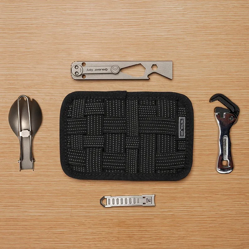 Kit EDC multifunción con módulo de velcro para mochila exterior - imagen 3
