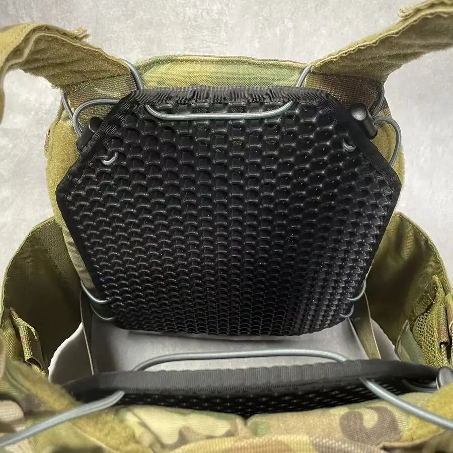 Almohadilla refrigerante antideslizante transpirable para chaleco MOLLE - imagen 5