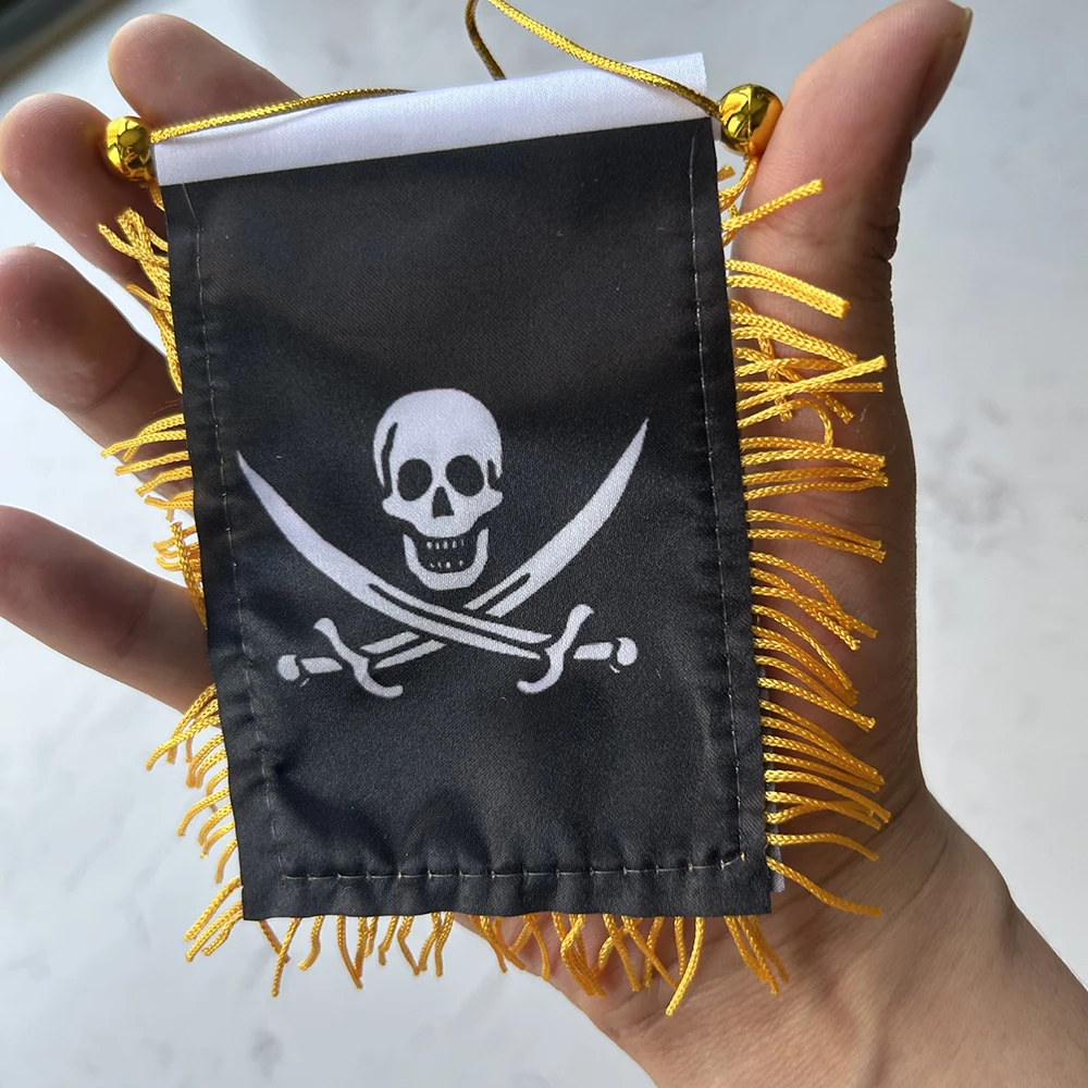 Banderín colgante calavera doble con cuchillo pirata, poliéster - imagen 4
