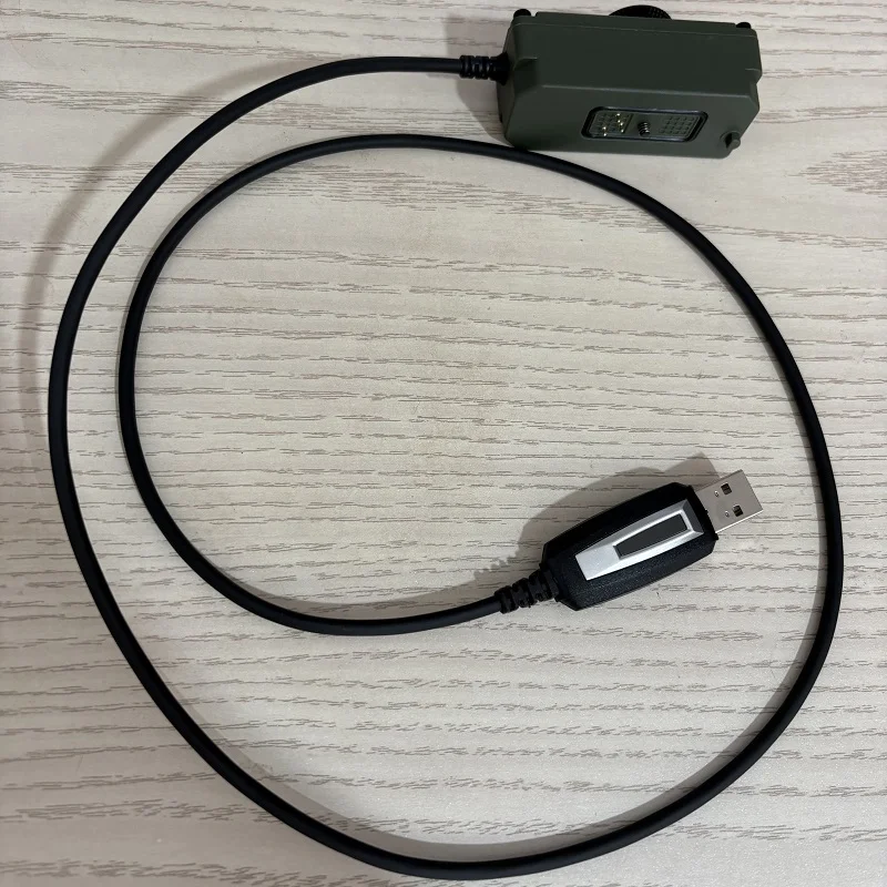 Cable de datos para actualización de frecuencia y firmware - imagen 5