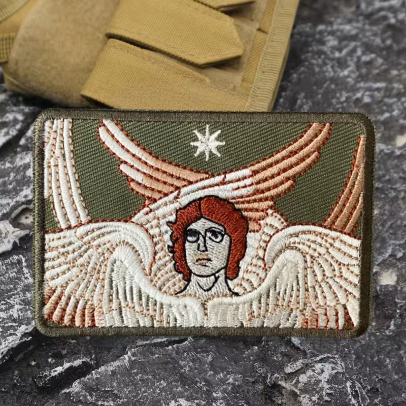 Parche bordado 3D con diseño de Ángel Seraphim