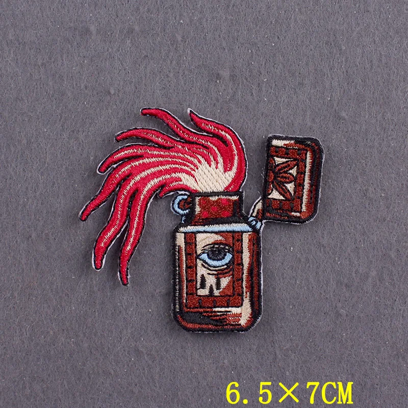 Parche listo para coser en mochila o ropa