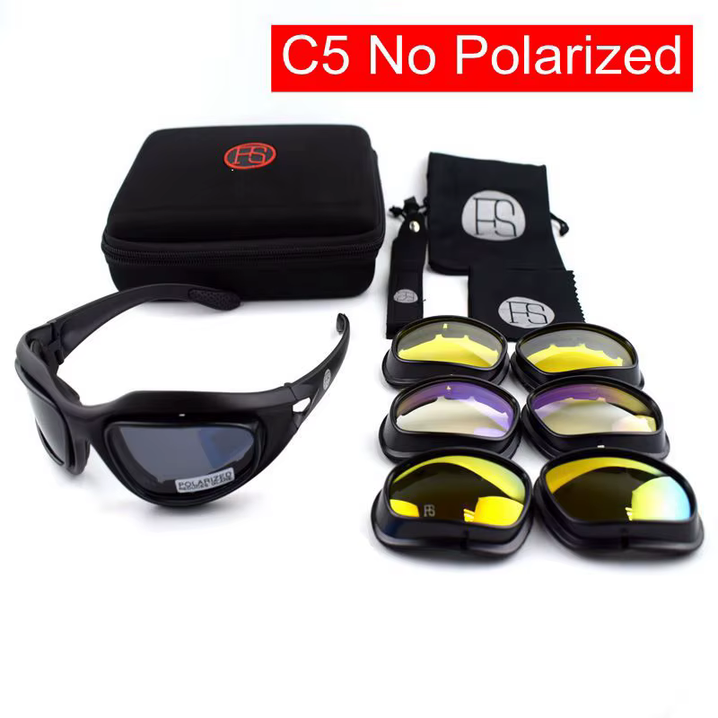 Usuario probándose las gafas en entorno exterior