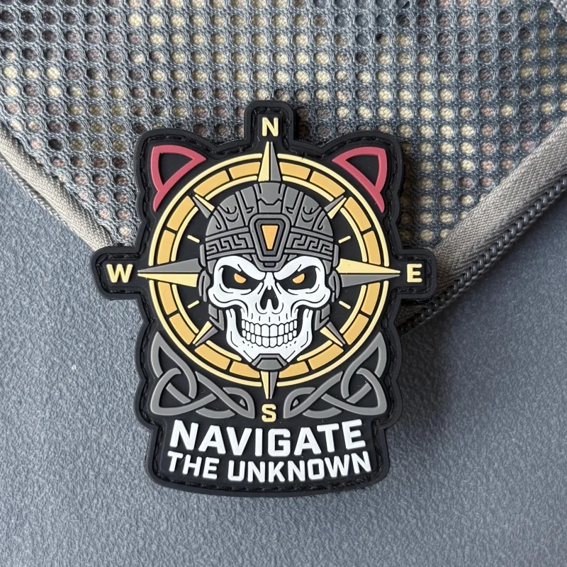 Parche táctico esqueleto PVC con Velcro – Insignia MOLLE para chalecos y prendas - imagen 3