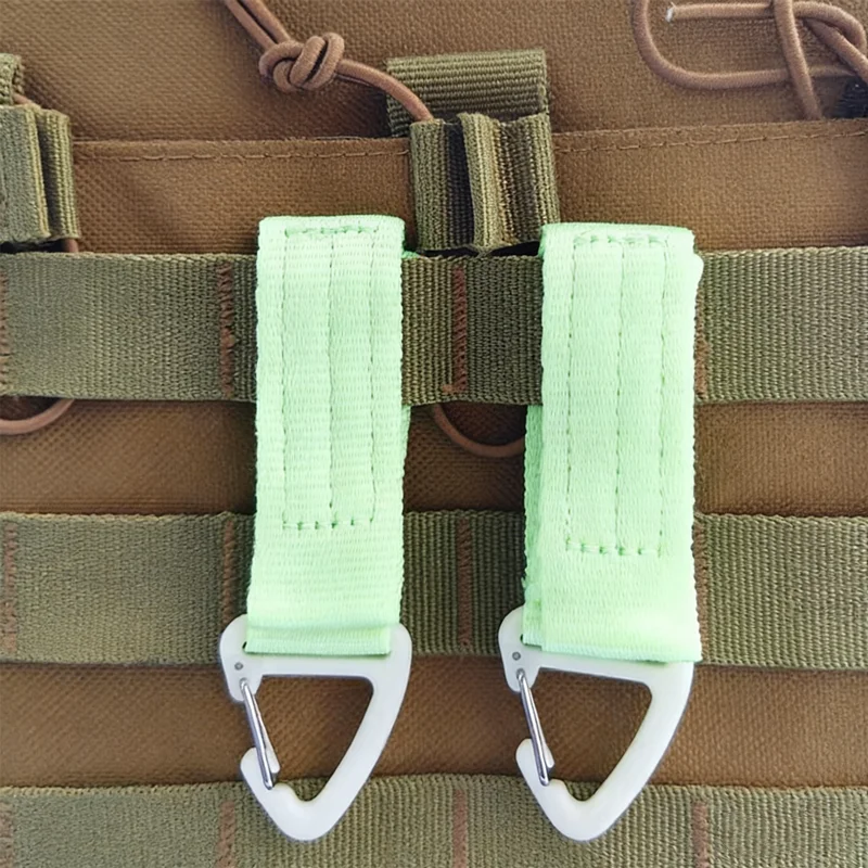Mochila táctica MOLLE luminosa con hebilla triangular y cierre rápido