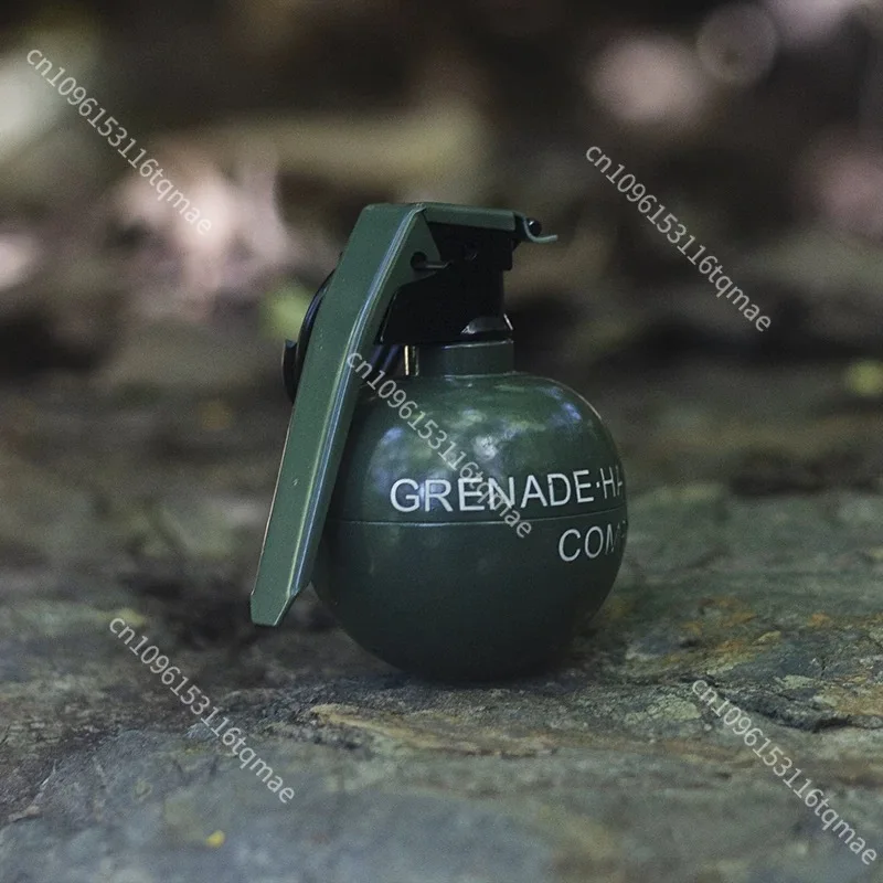 Réplica M67 verde militar de metal para cine y colección