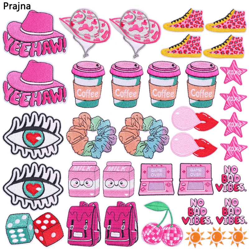 Parches bordados estilo dibujos animados rosa